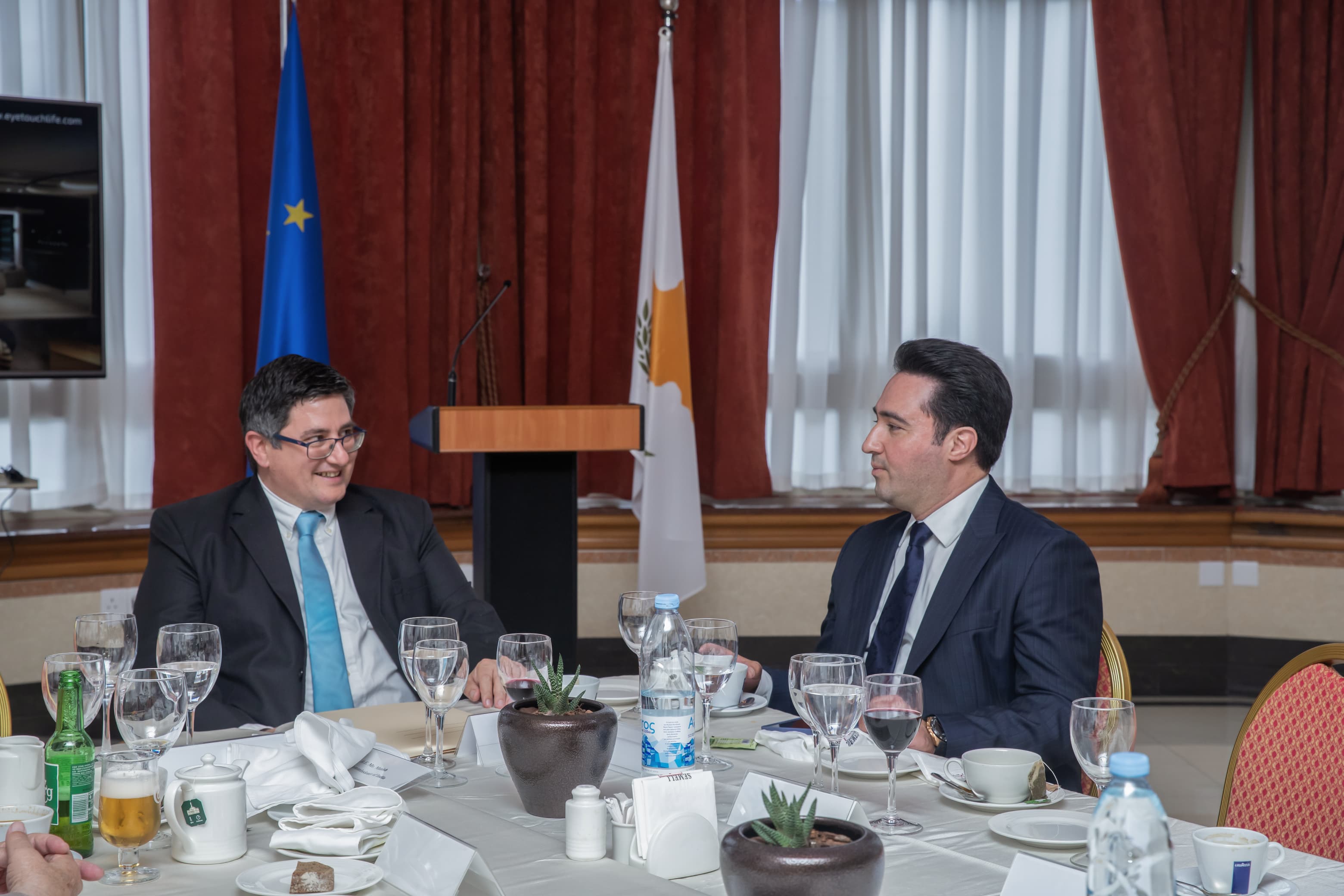 Ehsan Amiri Receives Special Recognition Award at the Ambassadors Lunch gallery image 3